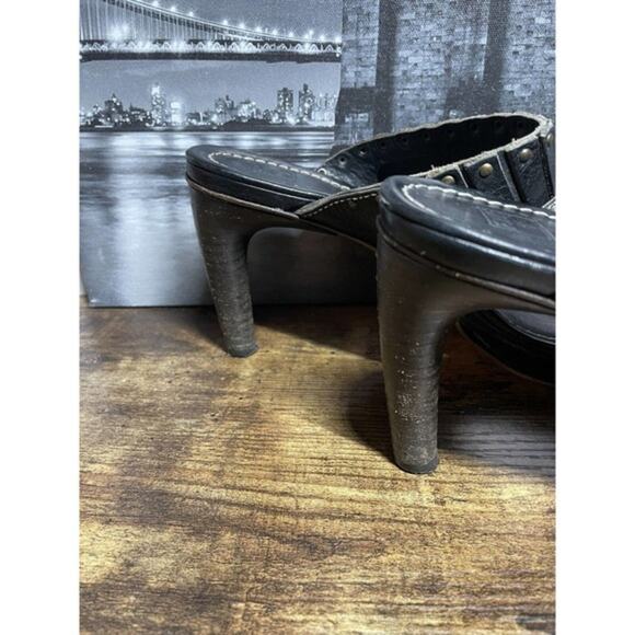 Beautiful and Comfortable FRYE ITALLIAN Made High Heels Women's Size 7.5 - Picture 11 of 11